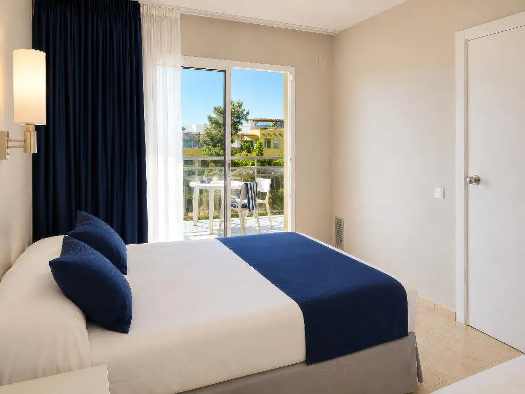 APARTMENT SEA VIEW ONE BEDROOM Room, SunClub Salou, Costa Dorada