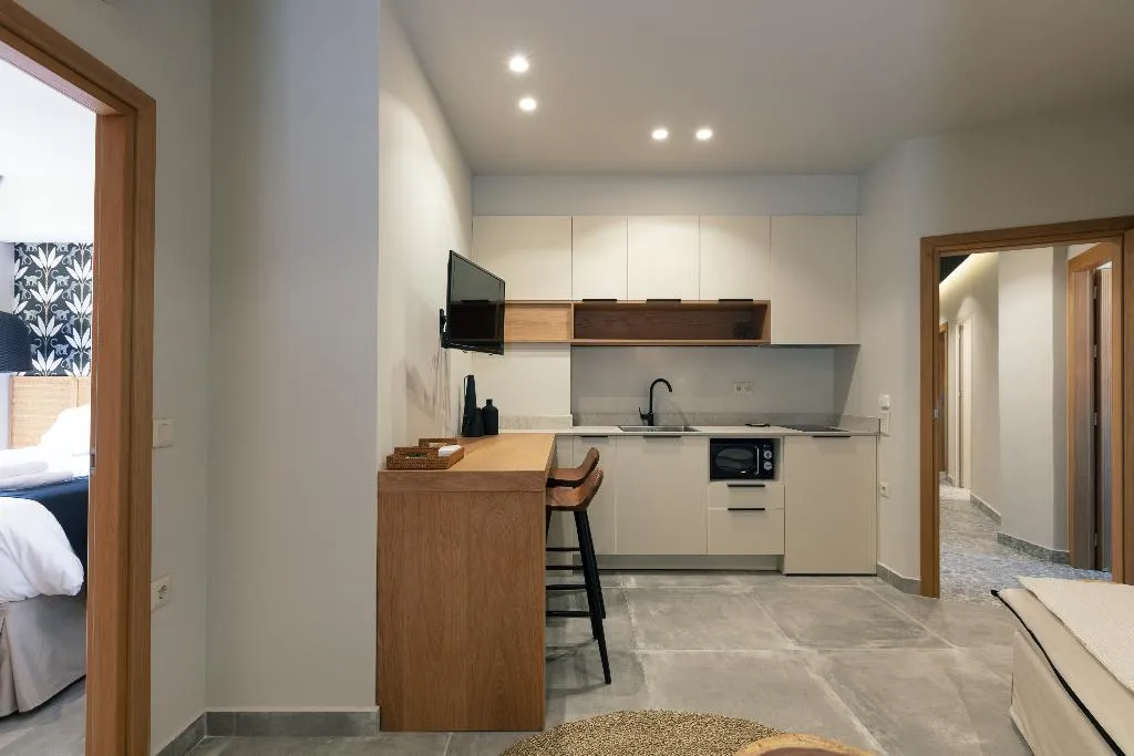 SUITE WITH BALCONY Room, Chapter 02 Gallery Suites, Crete