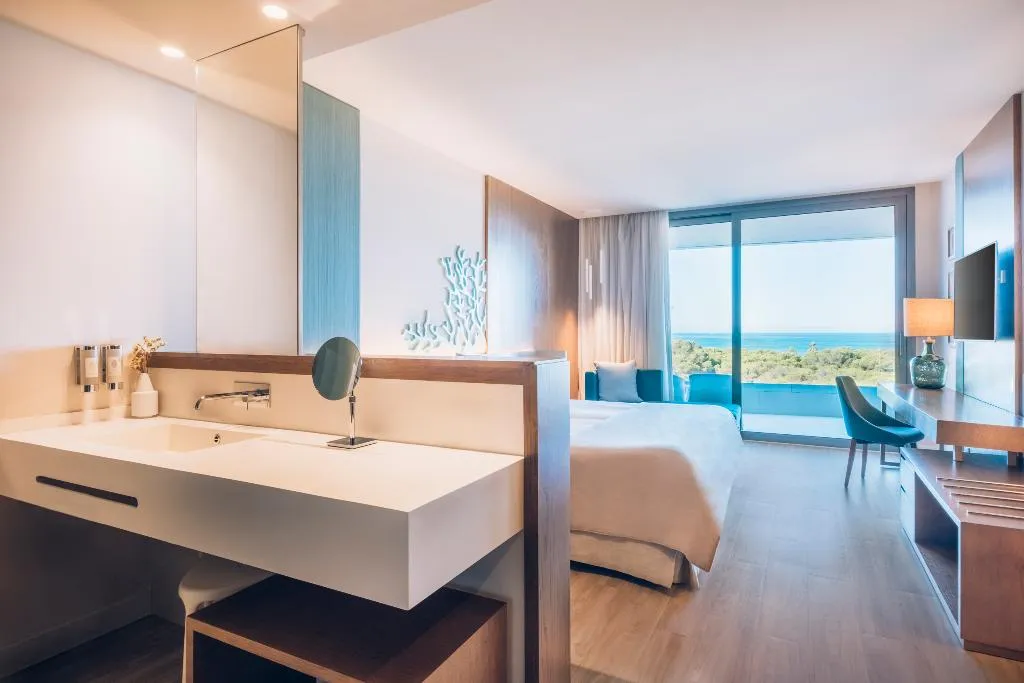 DOUBLE SINGLE USE SIDE SEA VIEW Room, Iberostar Selection Llaut Palma -Adults Only, Majorca