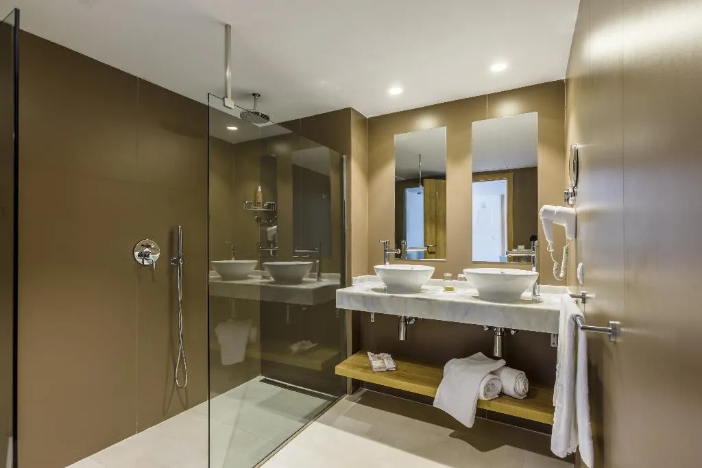 APARTMENT SUPERIOR Room, Zafiro Palmanova, Majorca