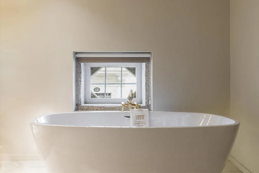 SUITE KING BED ONE BEDROOM  Room, Vignette Collection  Casa da Companhia, Porto