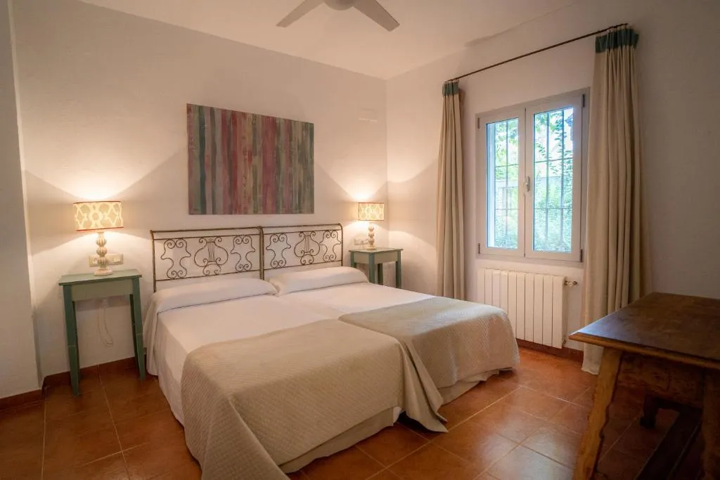VILLA CAPACITY 4 TWO BEDROOMS Room, El Cortijo de los Mimbrales, Costa De La Luz