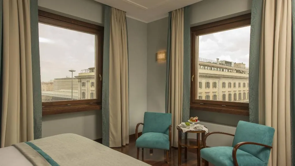 Double or Twin DELUXE Room, Bettoja Hotel Mediterraneo, Rome