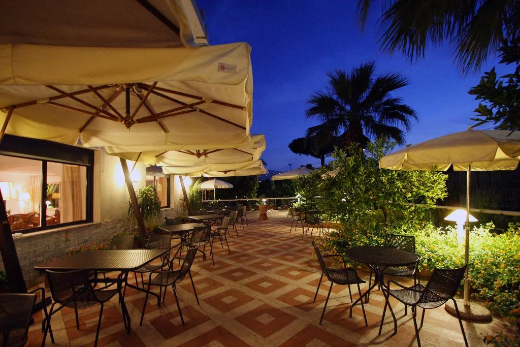 Terrace, Hotel Alpha, Naples