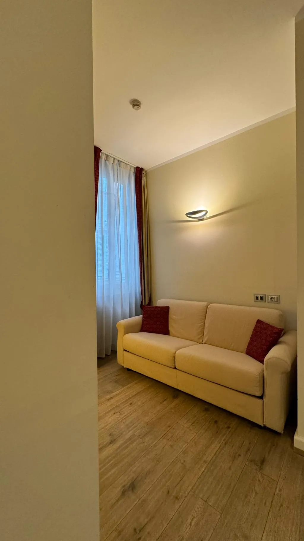 TRIPLE SUPERIOR Room, TownHouse 33, Milan