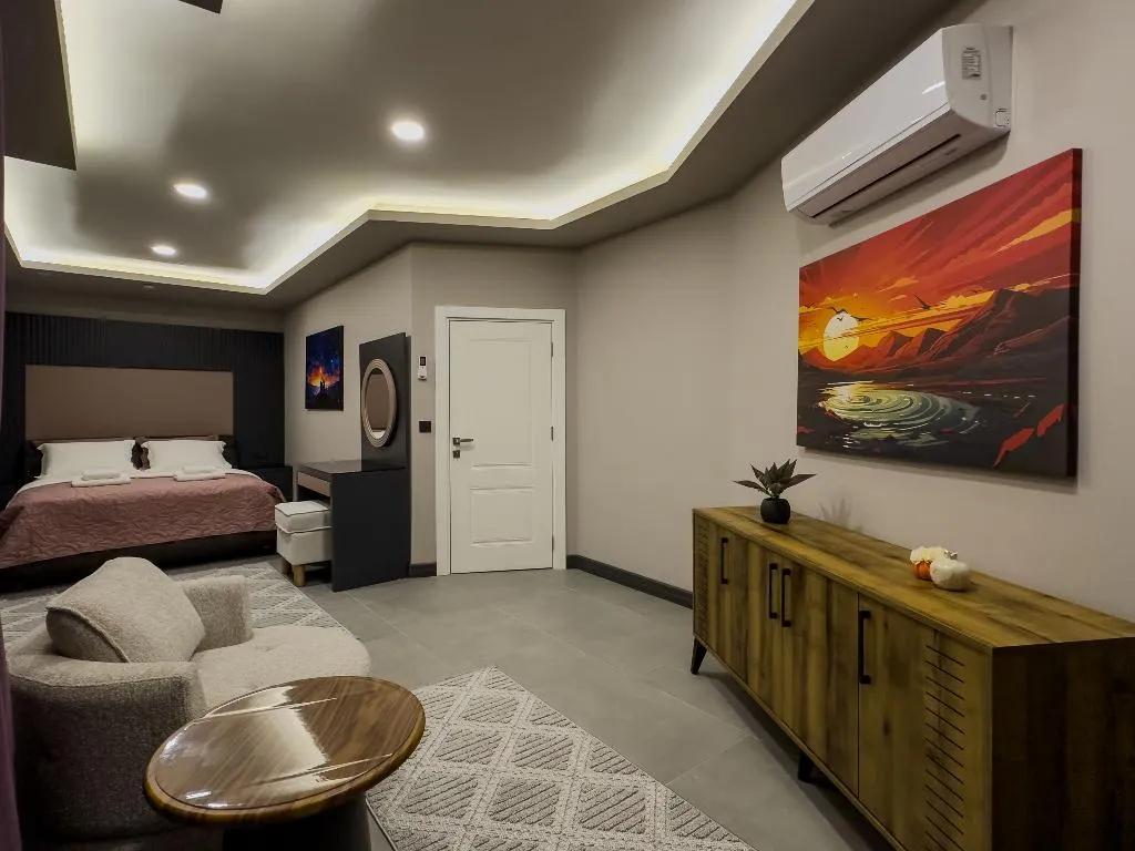 SUITE KING SIZE BED Room, Belek 07 Luxury Suites Only For Family, Antalya