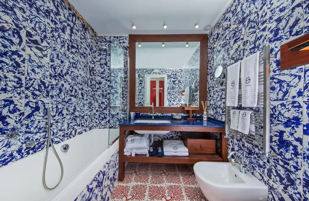 Room, Capo La Gala Hotel & Wellness, Naples