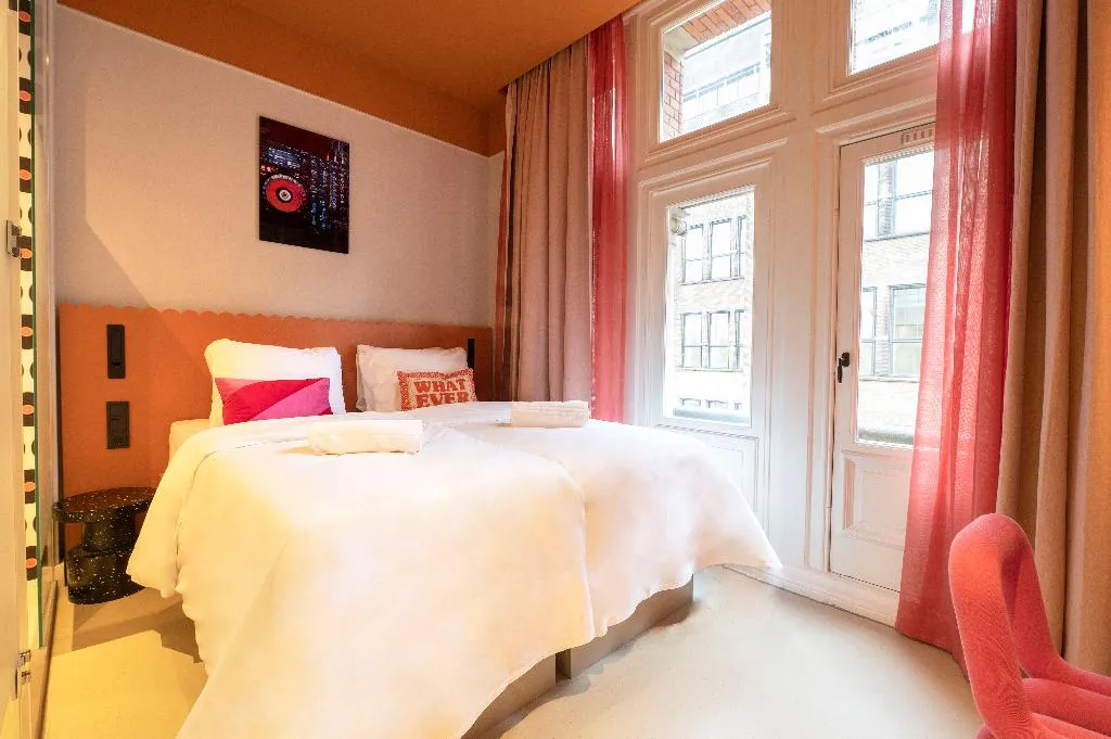 TWIN DELUXE NON SMOKING Room, City Hotel Rembrandt Square, Amsterdam