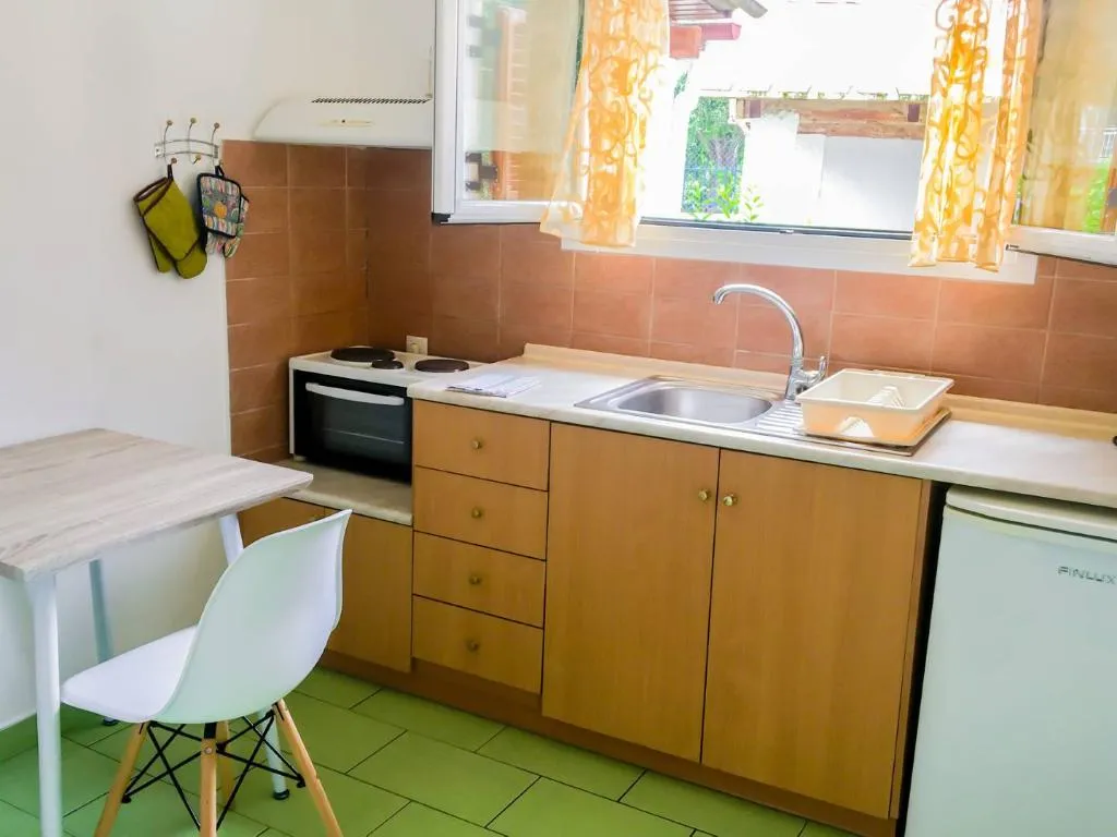 STUDIO STANDARD Room, Villa Panorea, Corfu
