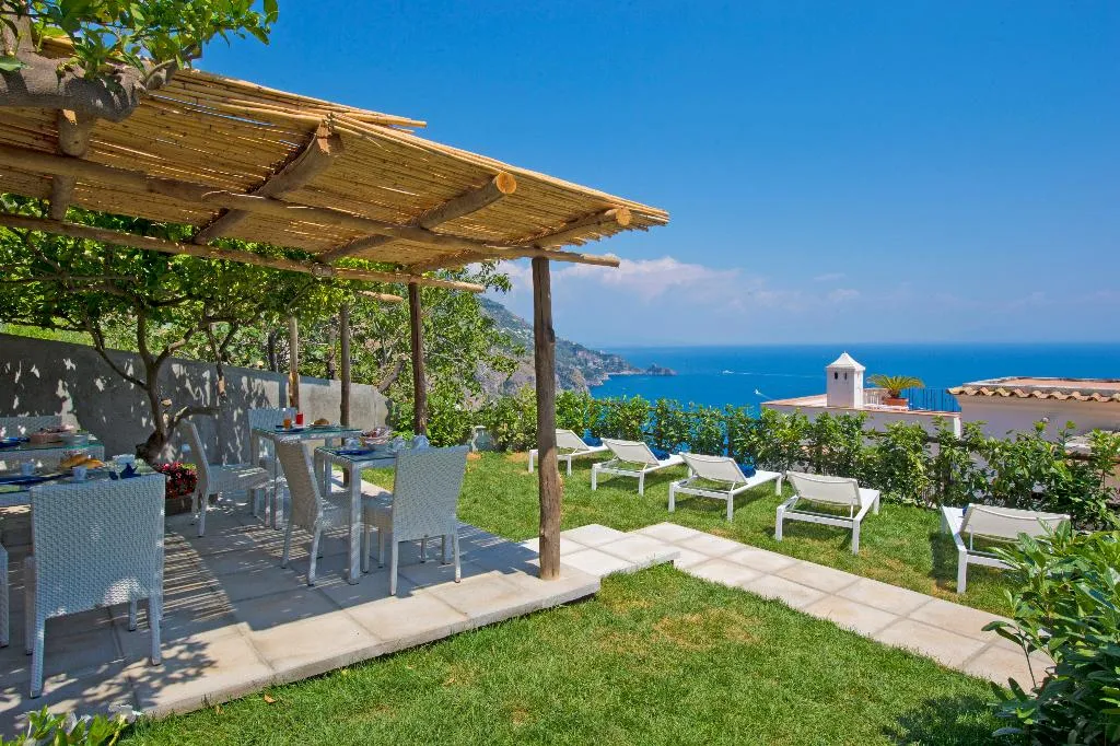 Terrace, Albadamare Boutique Hotel, Naples