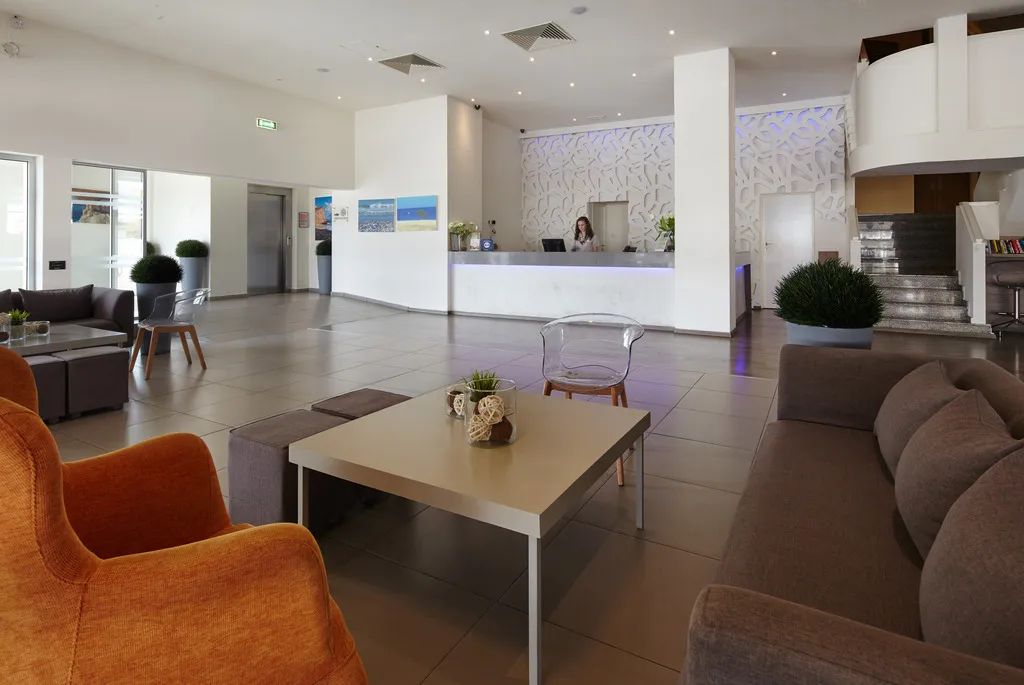 Lobby, Melpo Antia Hotel & Suites, Cyprus