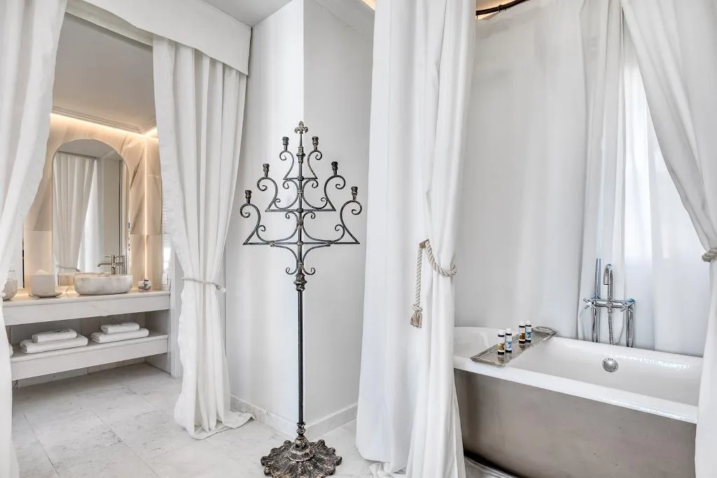 DOUBLE WITH JACUZZI Room, Saint John Hotel Villas & Spa, Mykonos