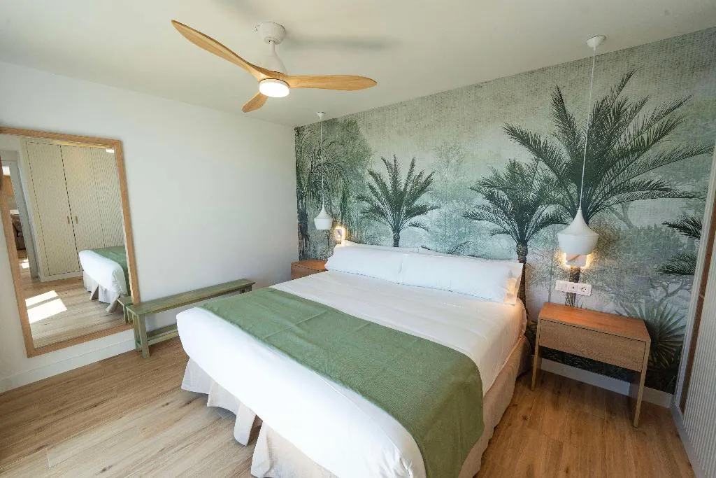 Room, Punta Candor Suites, Costa De La Luz