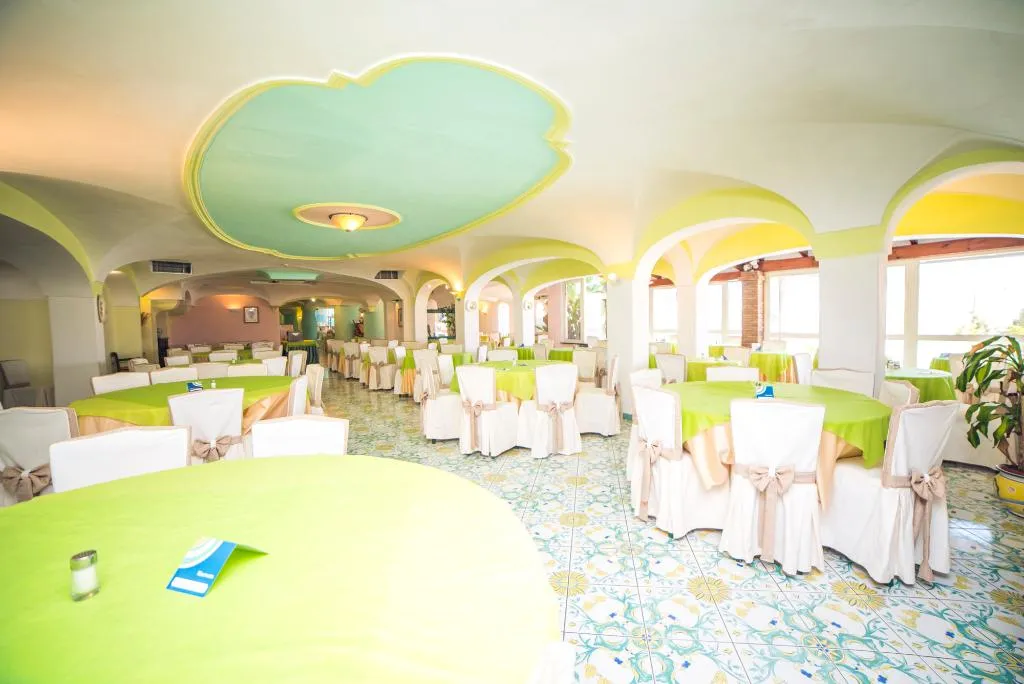 Restaurant, Carlo Magno, Naples