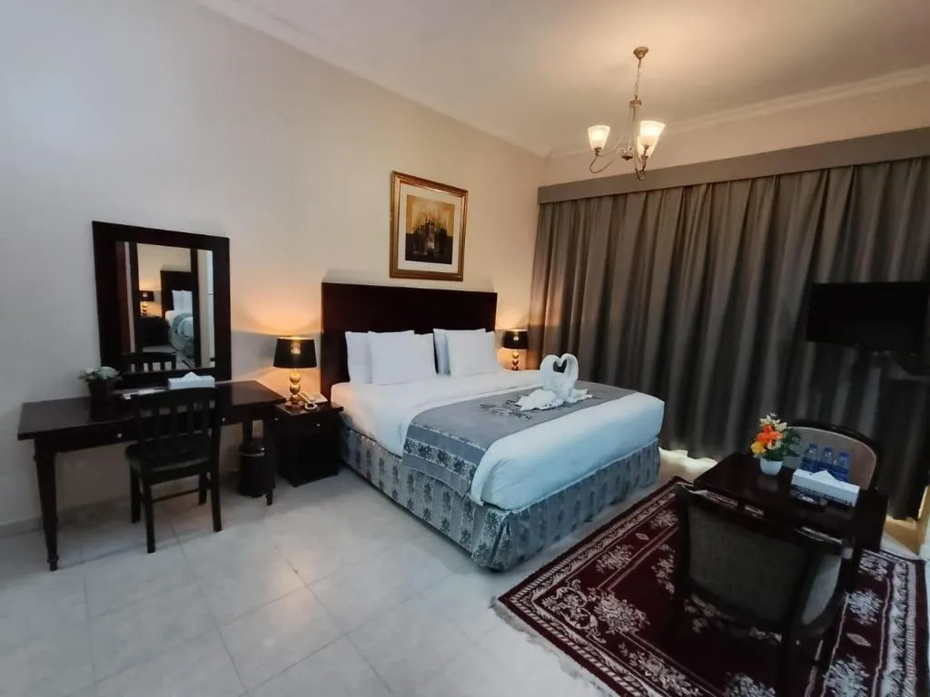 Room, Icon Hotel Apartments, Dubai