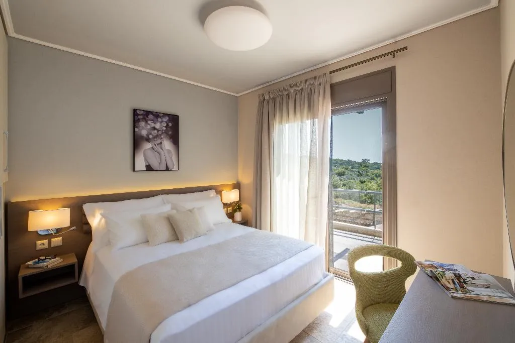 CHALET WITH PRIVATE POOL Room, Searocks Exclusive Village, Kalamata
