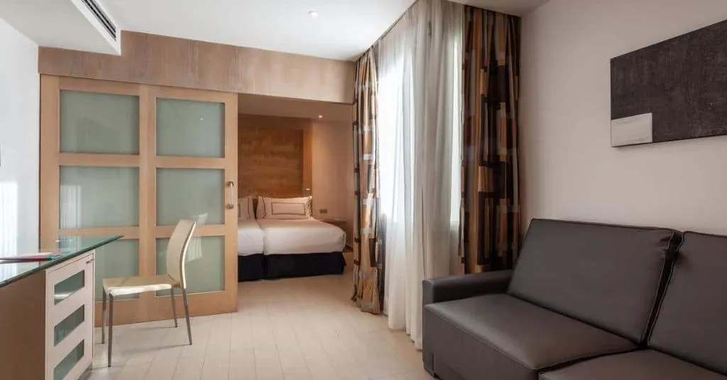 Room, Melia Sevilla, Seville