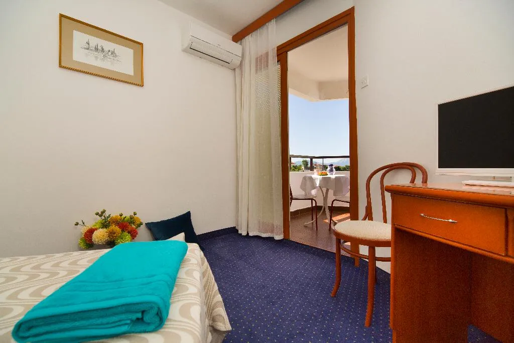 DOUBLE WITH AIR CONDITIONING Room, Laguna, Split