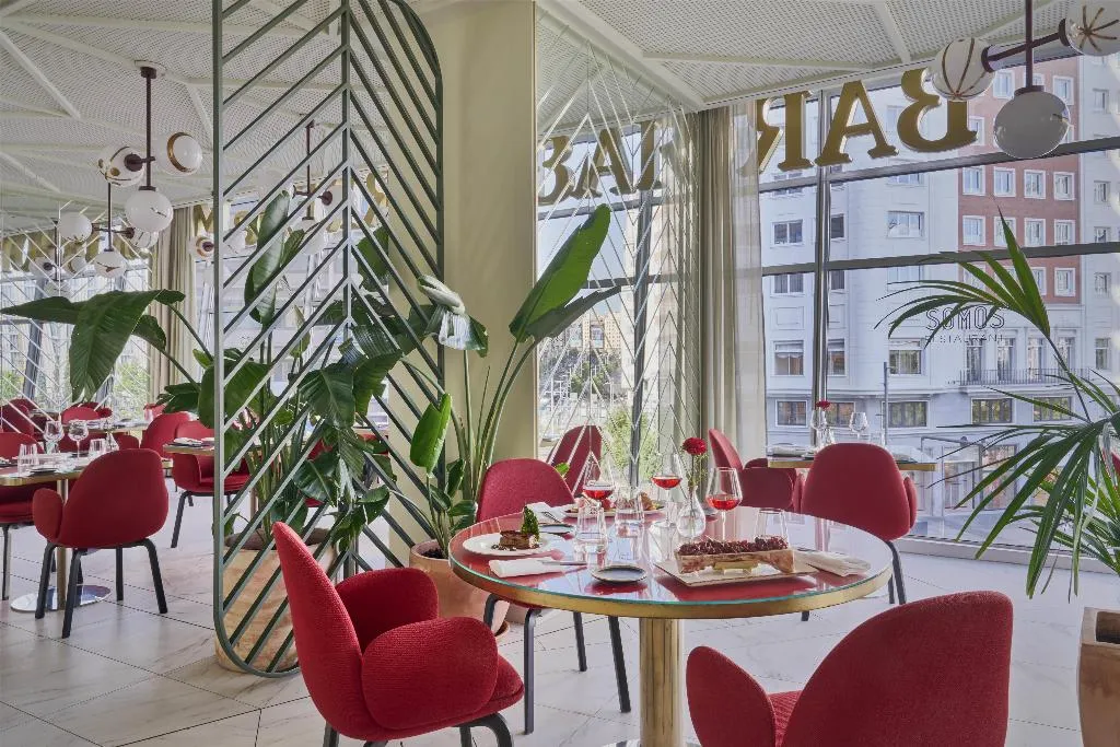 Restaurant, Barceló Torre de Madrid, Madrid
