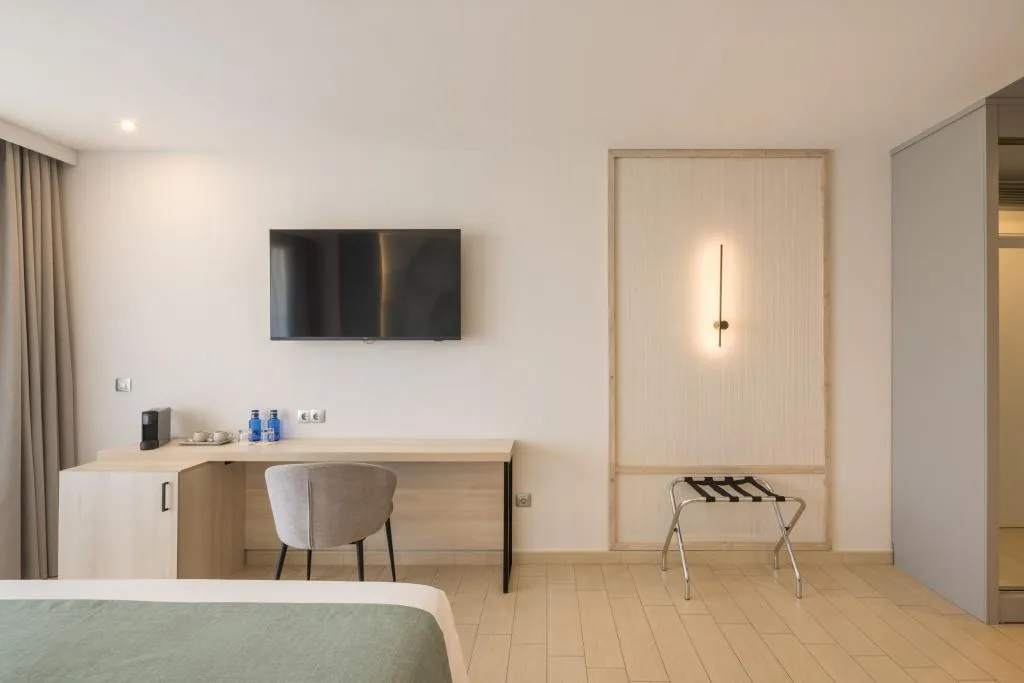 Double or Twin SUPERIOR Room, AR Diamante Beach Spa & Convention Centre, Costa Blanca