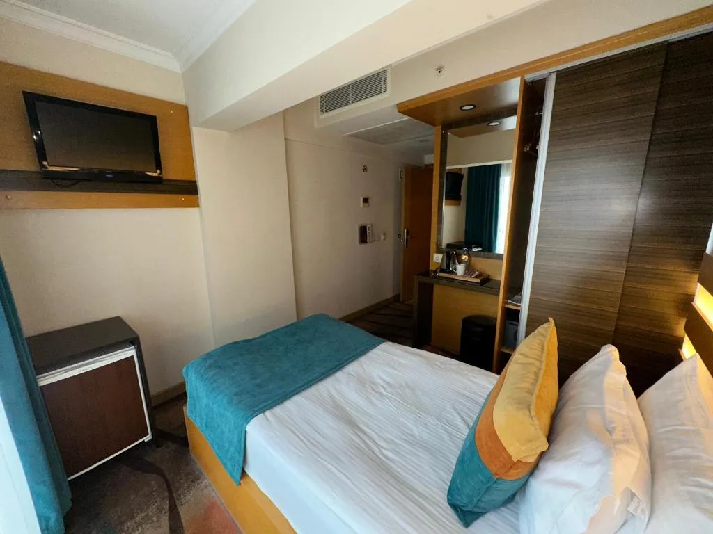 DOUBLE SINGLE USE LAND VIEW Room, Ilayda Hotel, Izmir