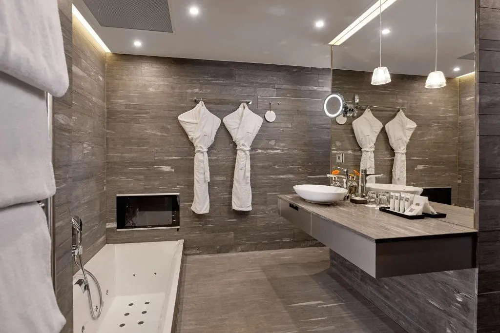 Room, Swissotel Amsterdam, Amsterdam