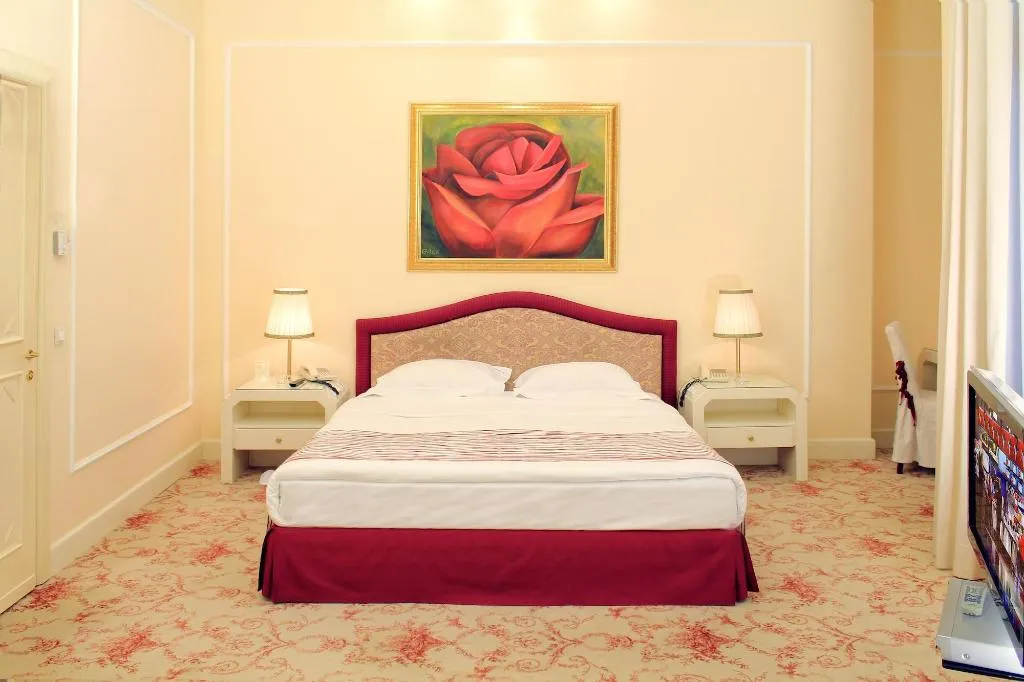 Room, Grande Albergo Delle Rose, Rhodes
