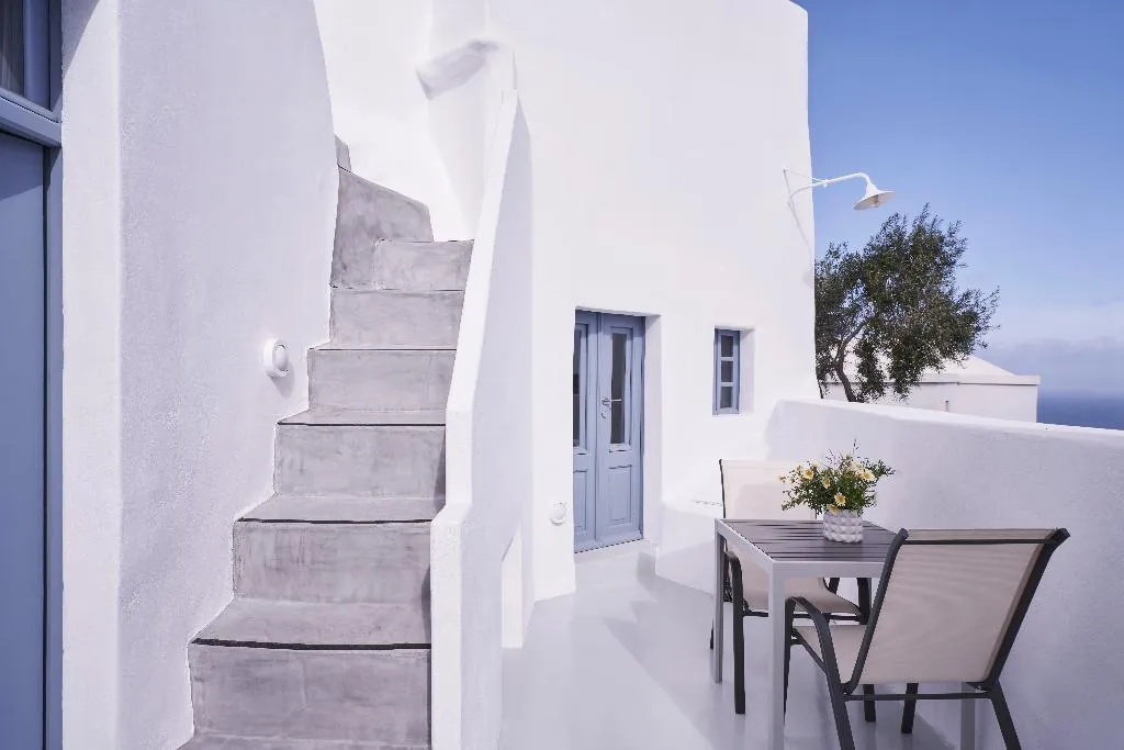 SUITE HONEYMOON Room, Fava Eco Suites, Santorini