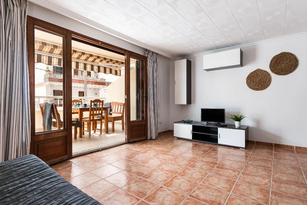 APARTMENT TWO BEDROOMS Room, Acapulco Apartments, Majorca