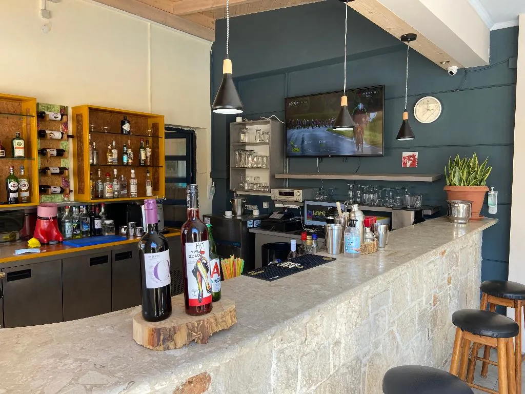 Bar, Blue Aegean Hotel & Suites, Crete