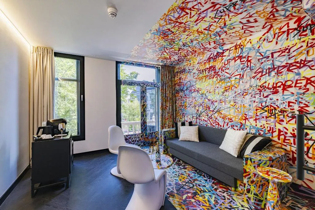 Room, Mr. Monkey Amsterdam, Amsterdam