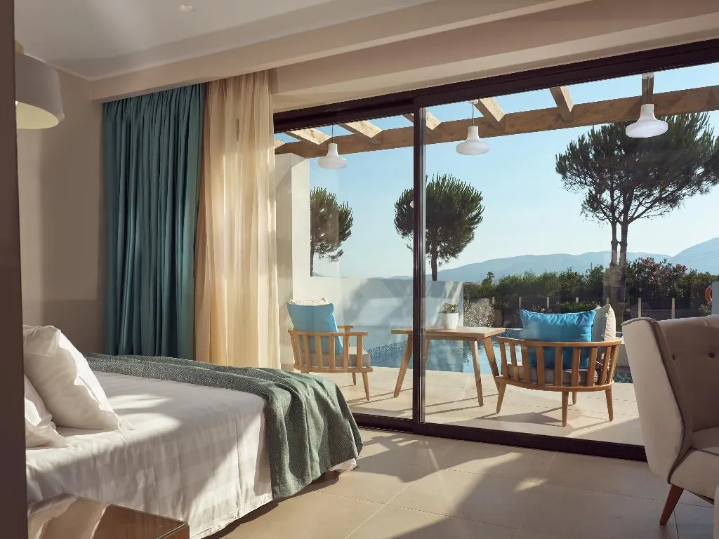 DOUBLE WITH PRIVATE POOL Room, Golden Sun Resort & Spa, Zante