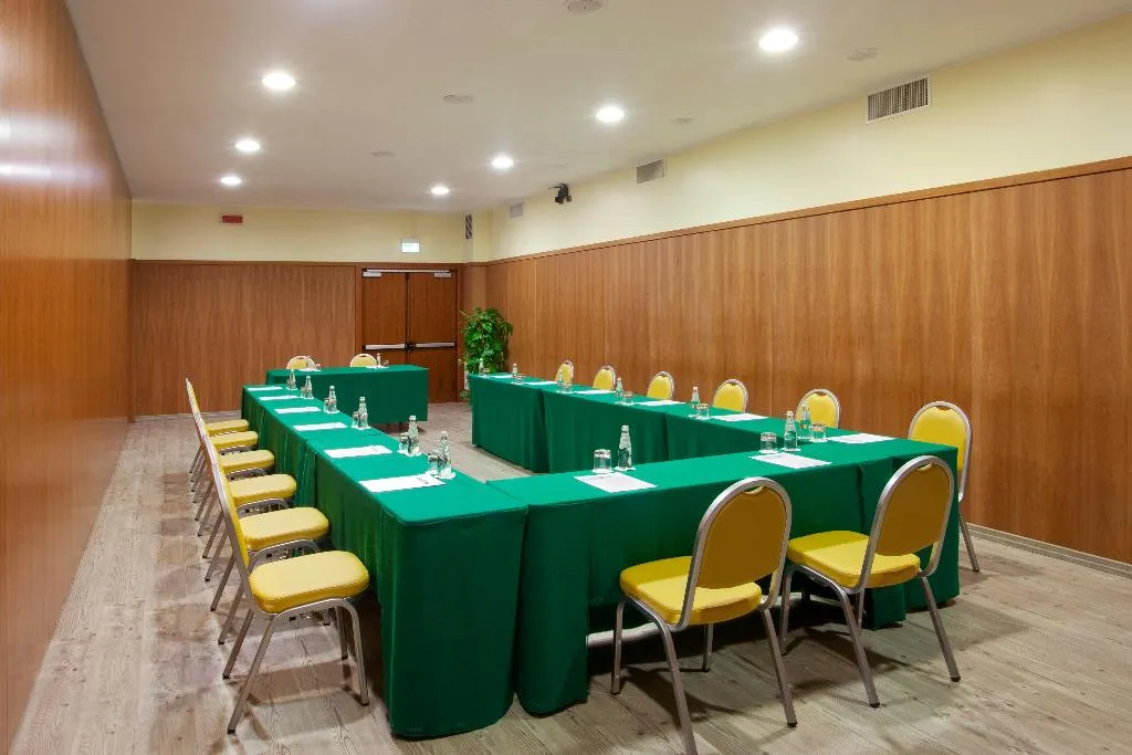 Conferences, Holiday Inn Cagliari, Cagliari