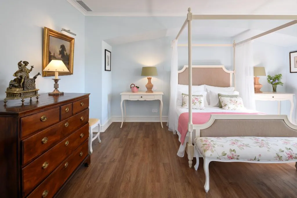 SUITE STANDARD Room, Casa Palmela - Small Luxury Hotels & Villas, Lisbon