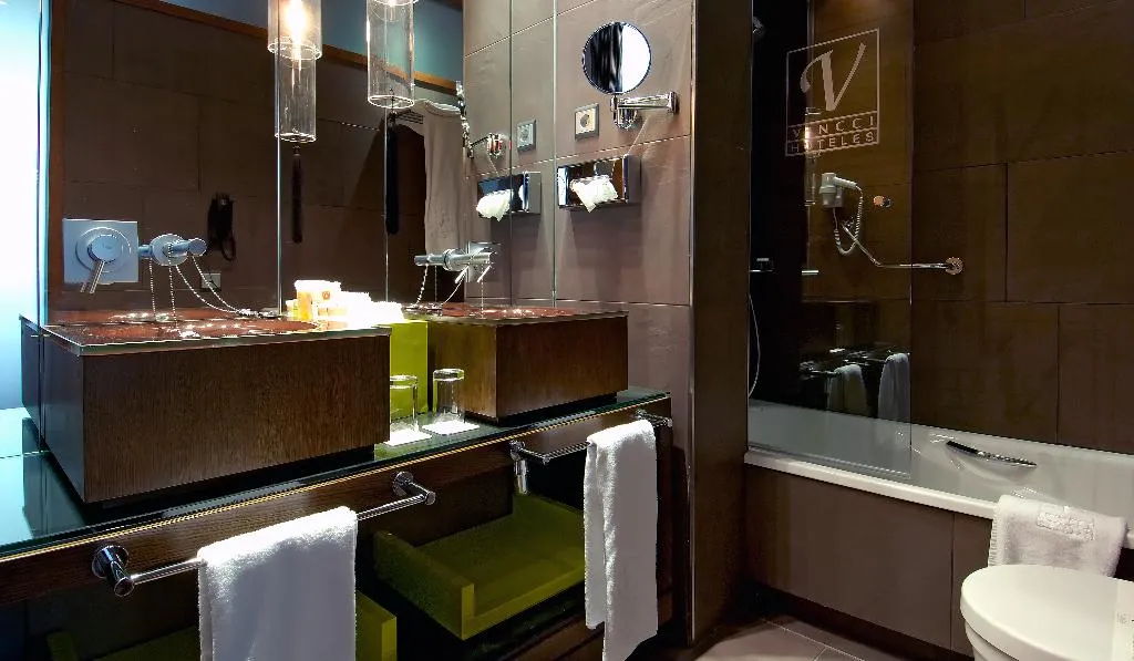DOUBLE STANDARD Room, Vincci Soho, Madrid