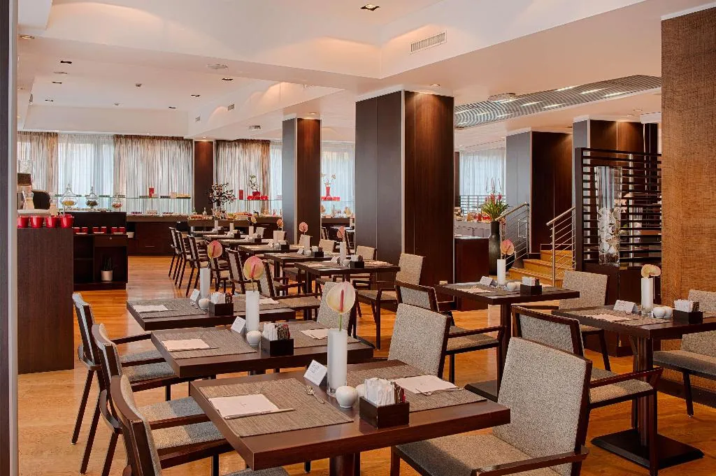 Restaurant, NH Collection Roma Giustiniano, Rome