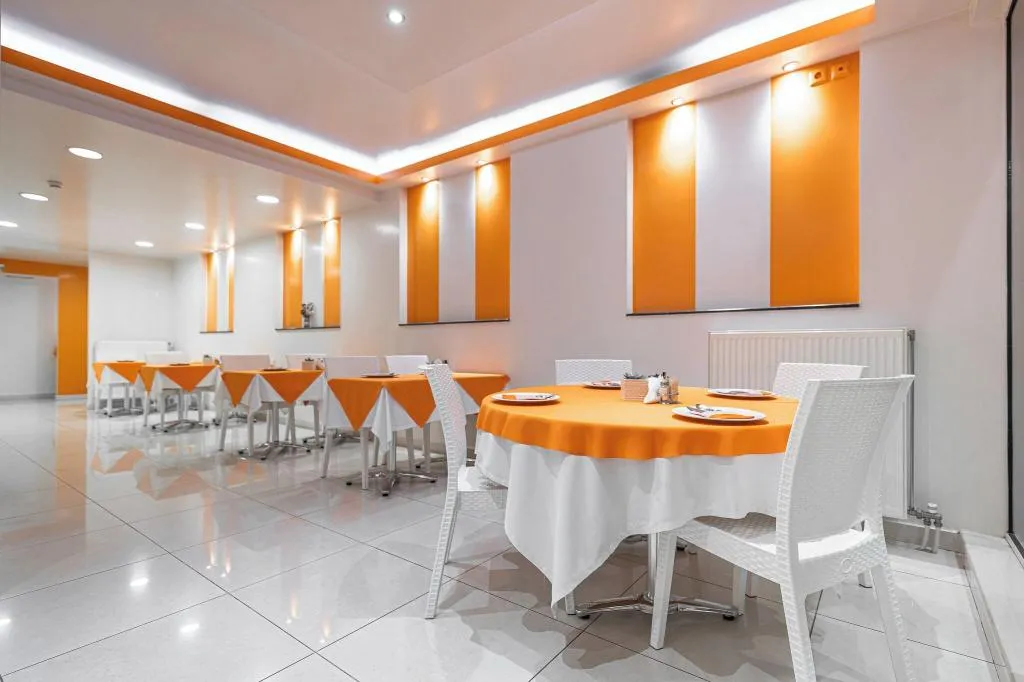 Restaurant, Faros 1, Athens