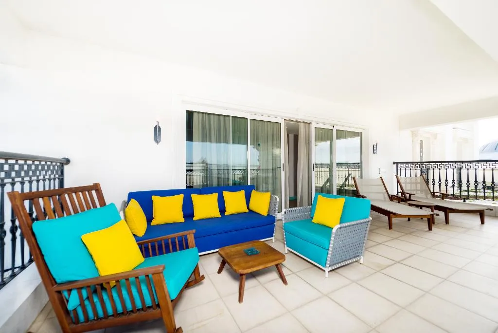 SUITE DELUXE KING BED Room, The Land of Legends Kingdom, Antalya