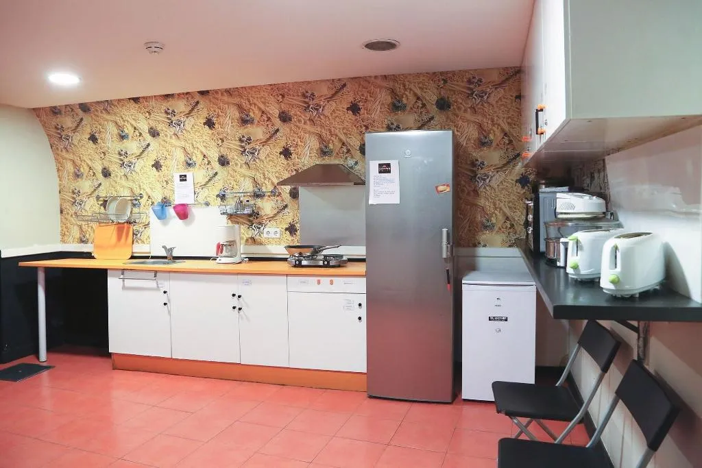 Room, Hostels Meetingpoint, Madrid