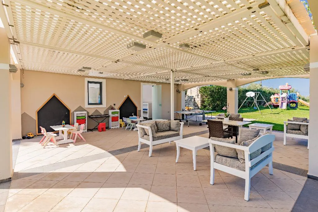 VILLA WITH PRIVATE POOL Room, Carme Villas, Crete