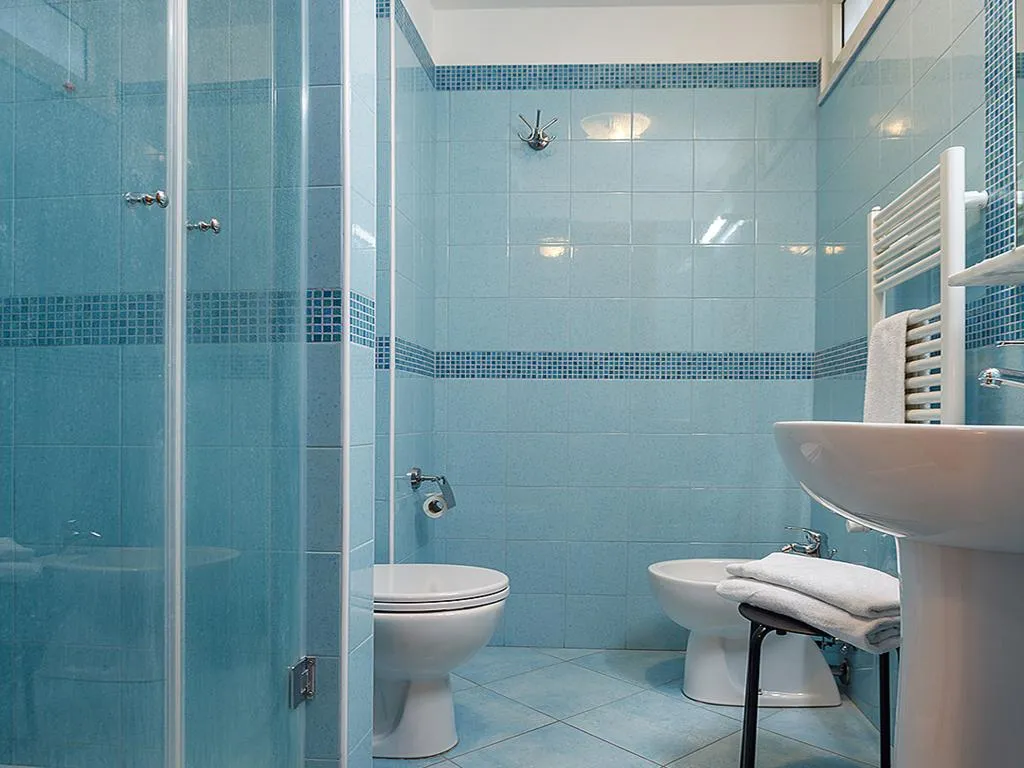 TWIN STANDARD Room, Club Sorrento, Naples