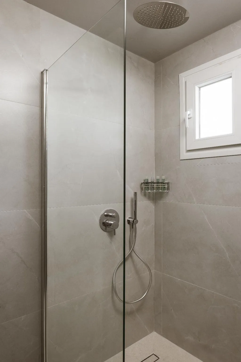 TWIN WITH BALCONY Room, Alassia, Athens