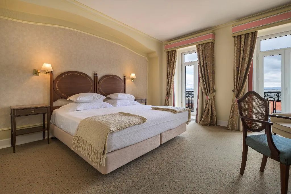 JUNIOR SUITE ONE BED Room, As Janelas Verdes, Lisbon