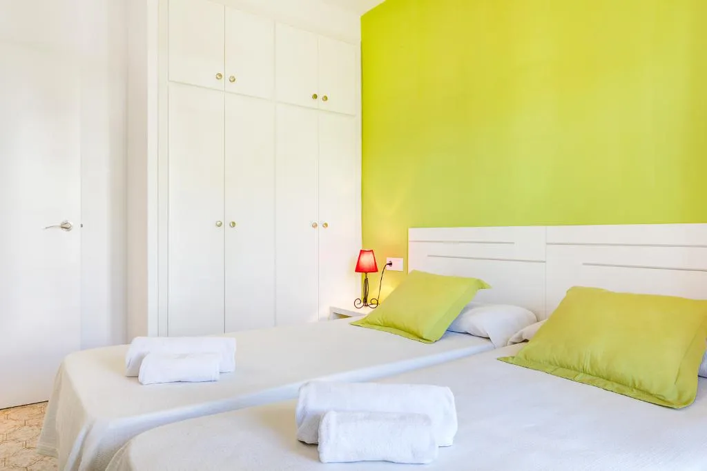 APARTMENT TWO BEDROOMS Room, Es Girasols, Menorca