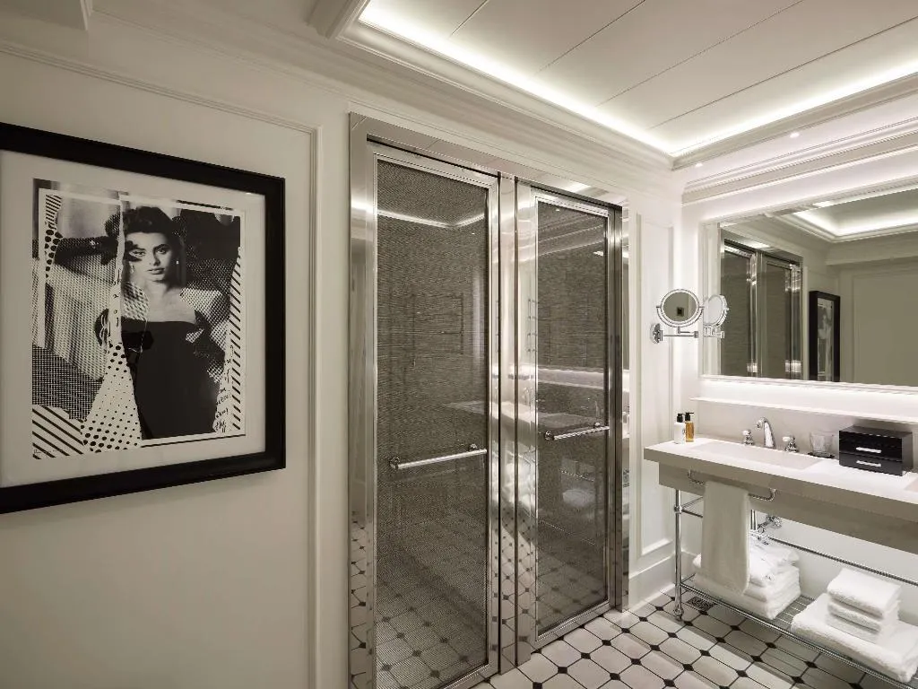 SUITE WITH TERRACE Room, Sofitel Barcelona Skipper, Barcelona