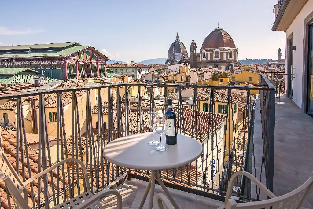 DOUBLE WITH VIEWS Room, Machiavelli Palace, Florence