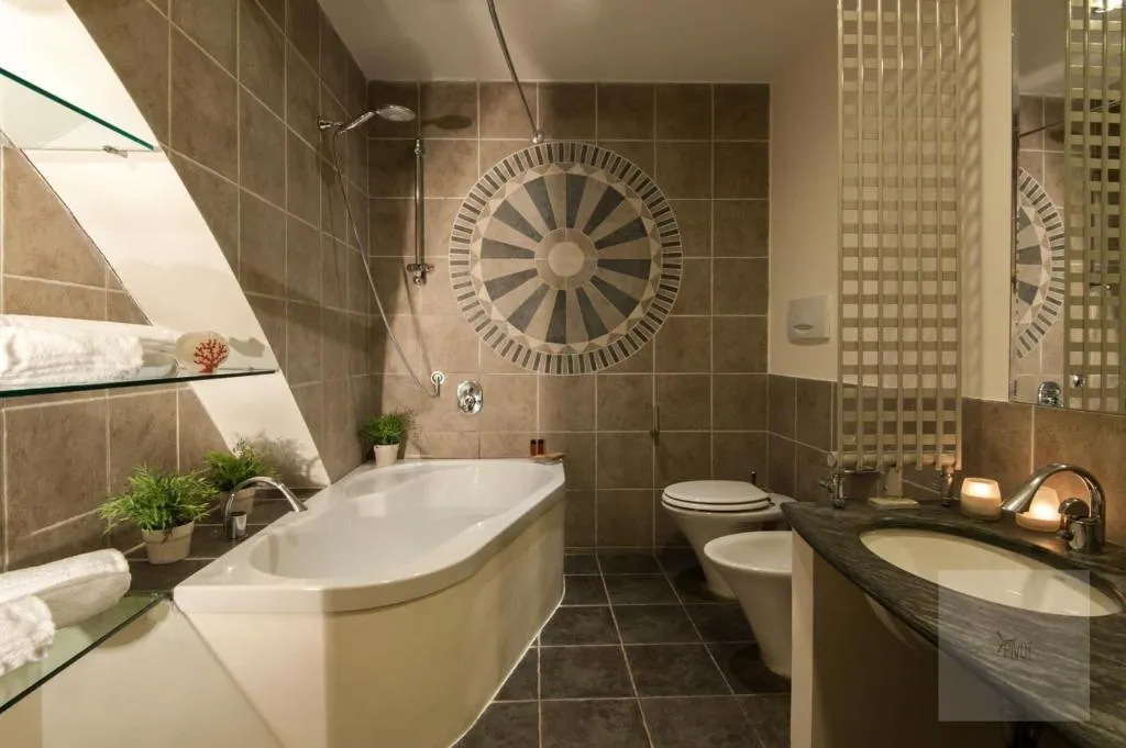 Room, Capri Moon Guest House, Florence