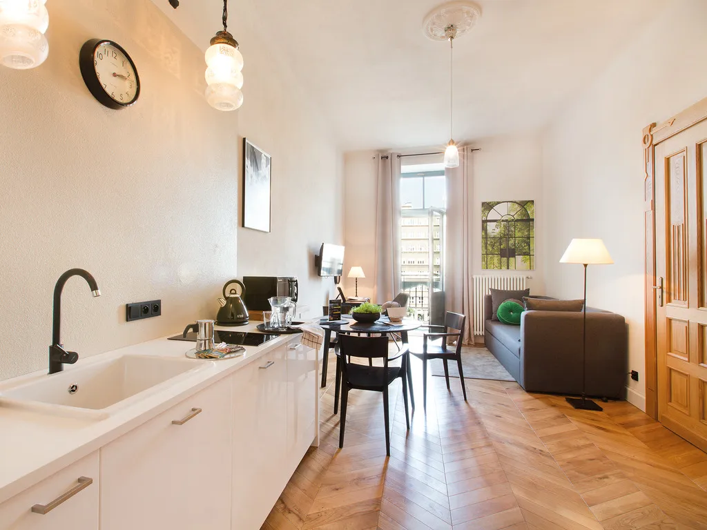 APARTMENT CAPACITY 4 ONE BEDROOM Room, Antique Apartments Plac Szczepanski, Krakow