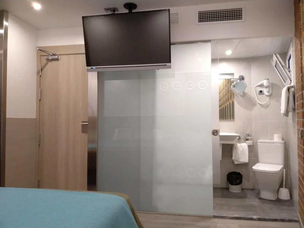 Room, Pensión Miami, Barcelona