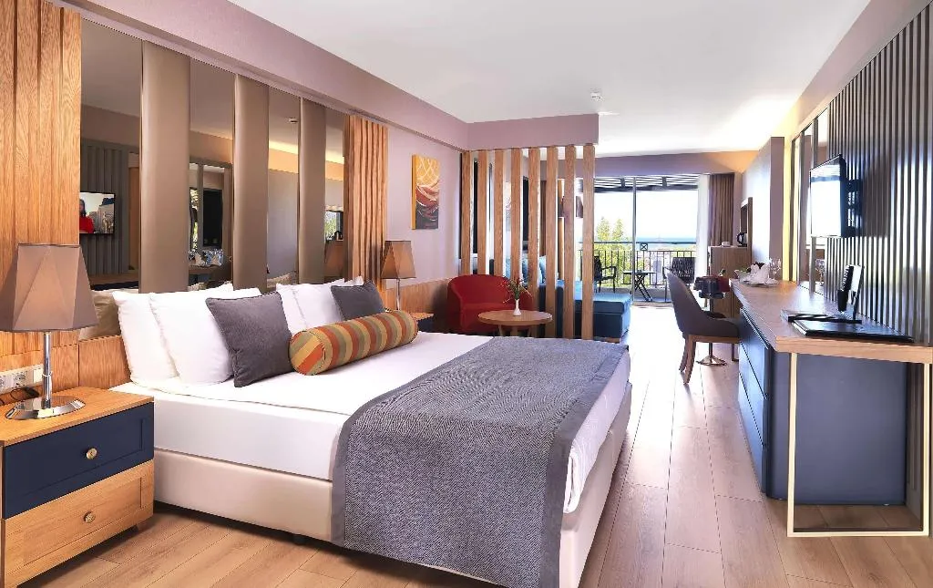 Room, Imperial Turkiz Resort Hotel, Antalya